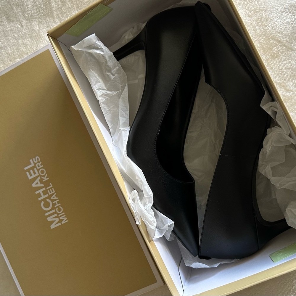 Michael Kors Black Classic Heels